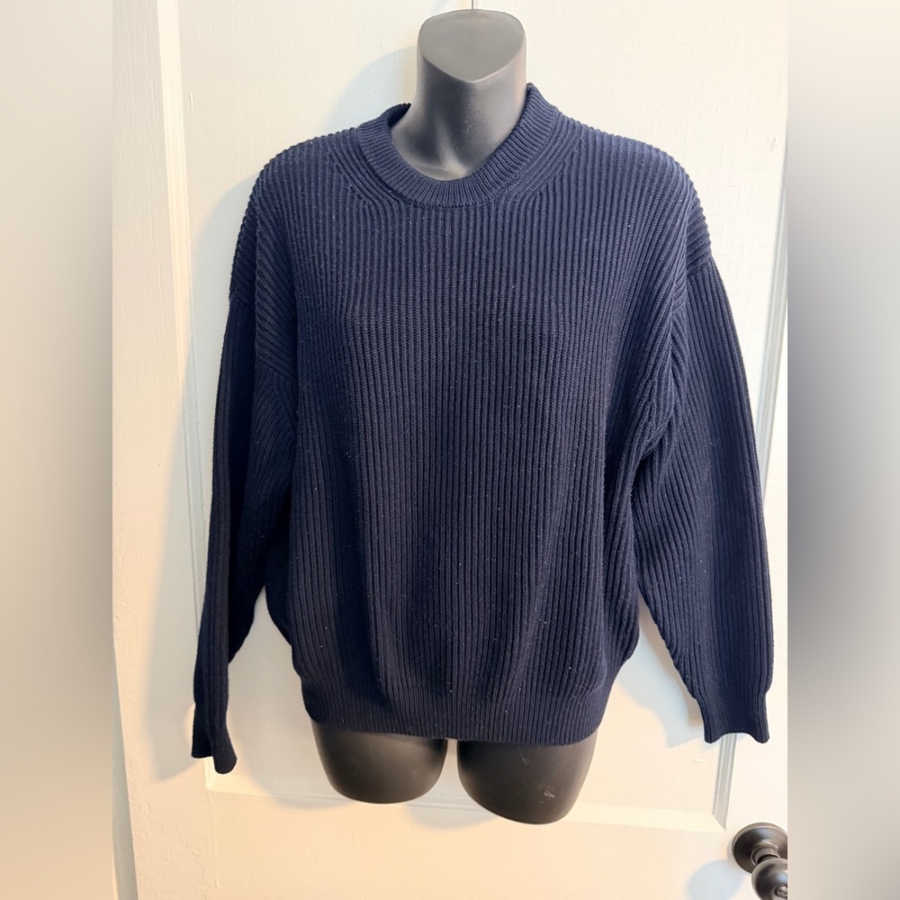 Zara Women's Navy Crew Neck Sweater